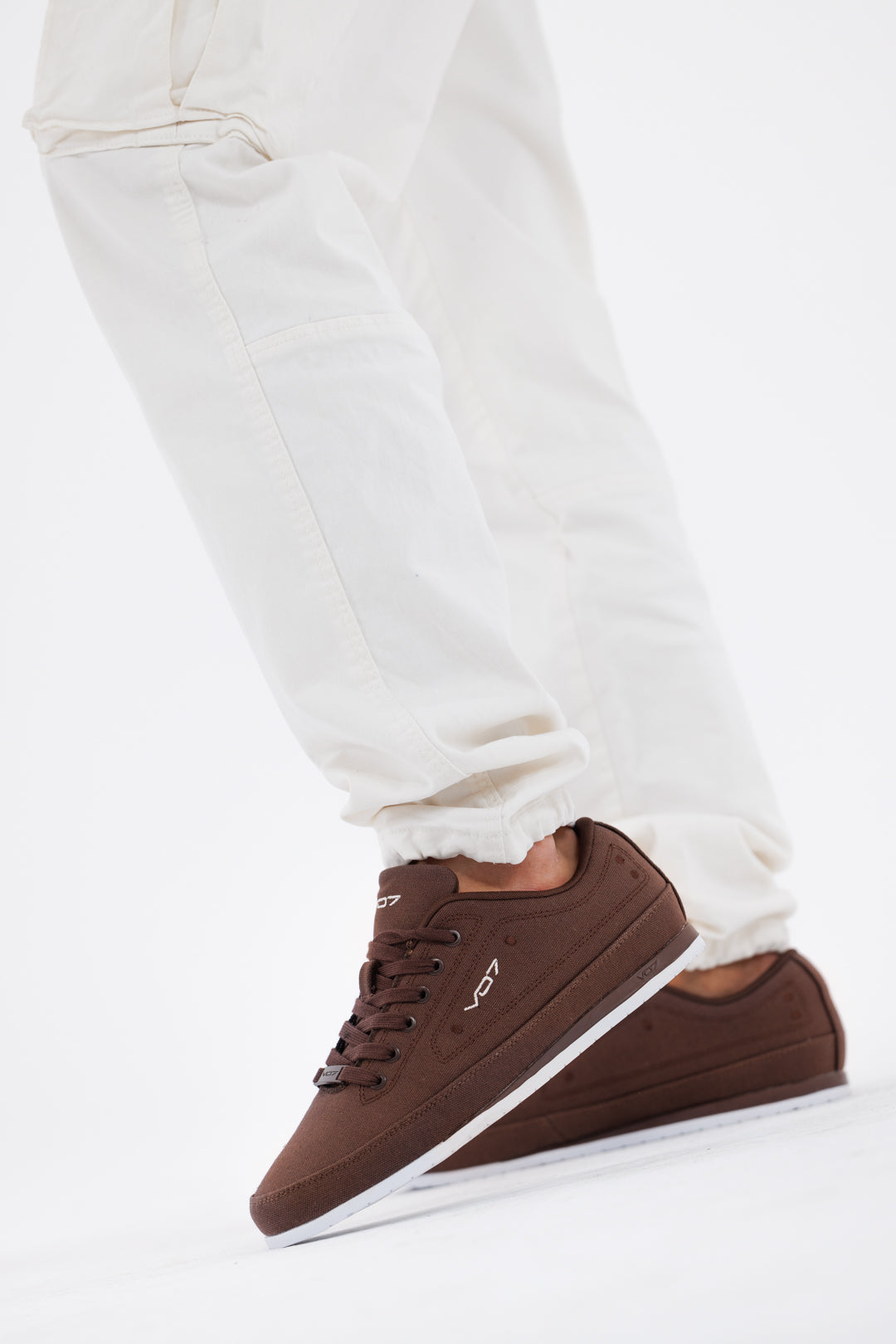 YACHT 10 BROWN